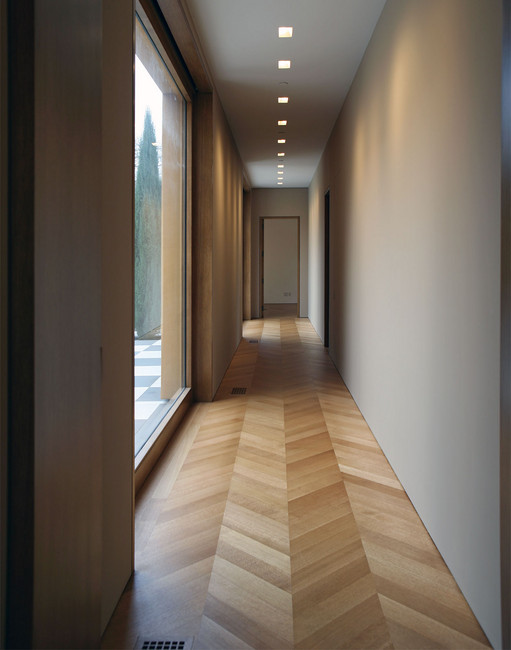 Media Name: 196-137_oak_chev_wood_3.jpg